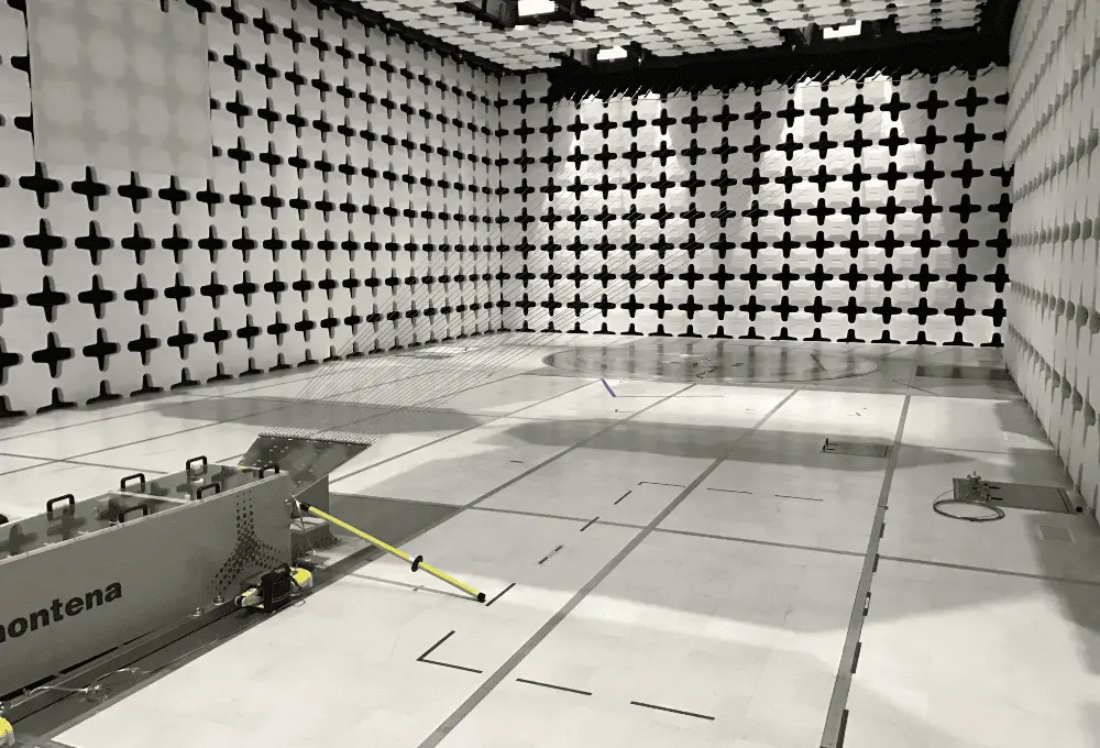 CUSTOM-MADE INDOOR SYSTEMS 5
